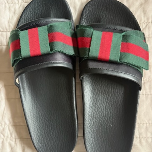 Gucci Slides Women Bow Pool Slides - Picture 1 of 3